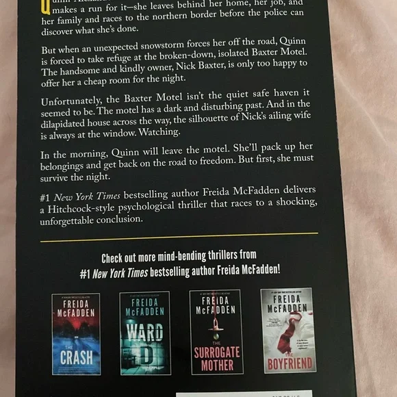 Do Not Disturb by Freida McFadden - Picture 2 of 2